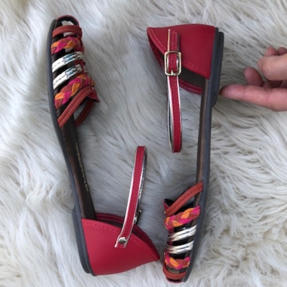 Mississipi Flat Sandals Size 7 - Picture 10 of 11